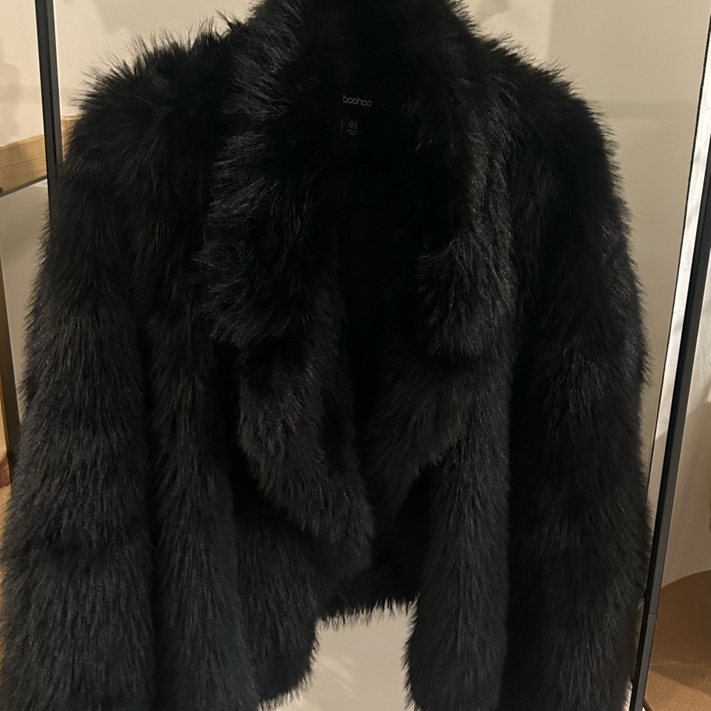 Boohoo Black Faux Fur Teddy Short Coat